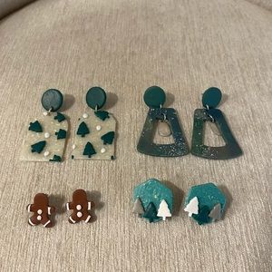 Set of 4 Handmade Polymer Clay Earring Set
Holiday/ Christmas Theme - Green